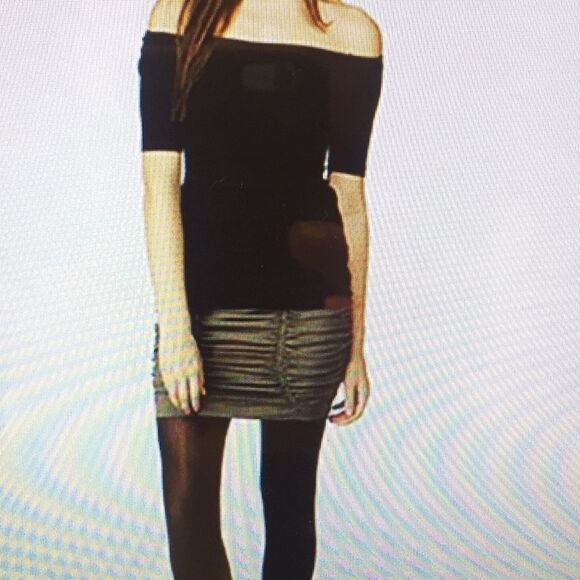 Nicole Miller  grey off shoulder  top S - Picture 1 of 9